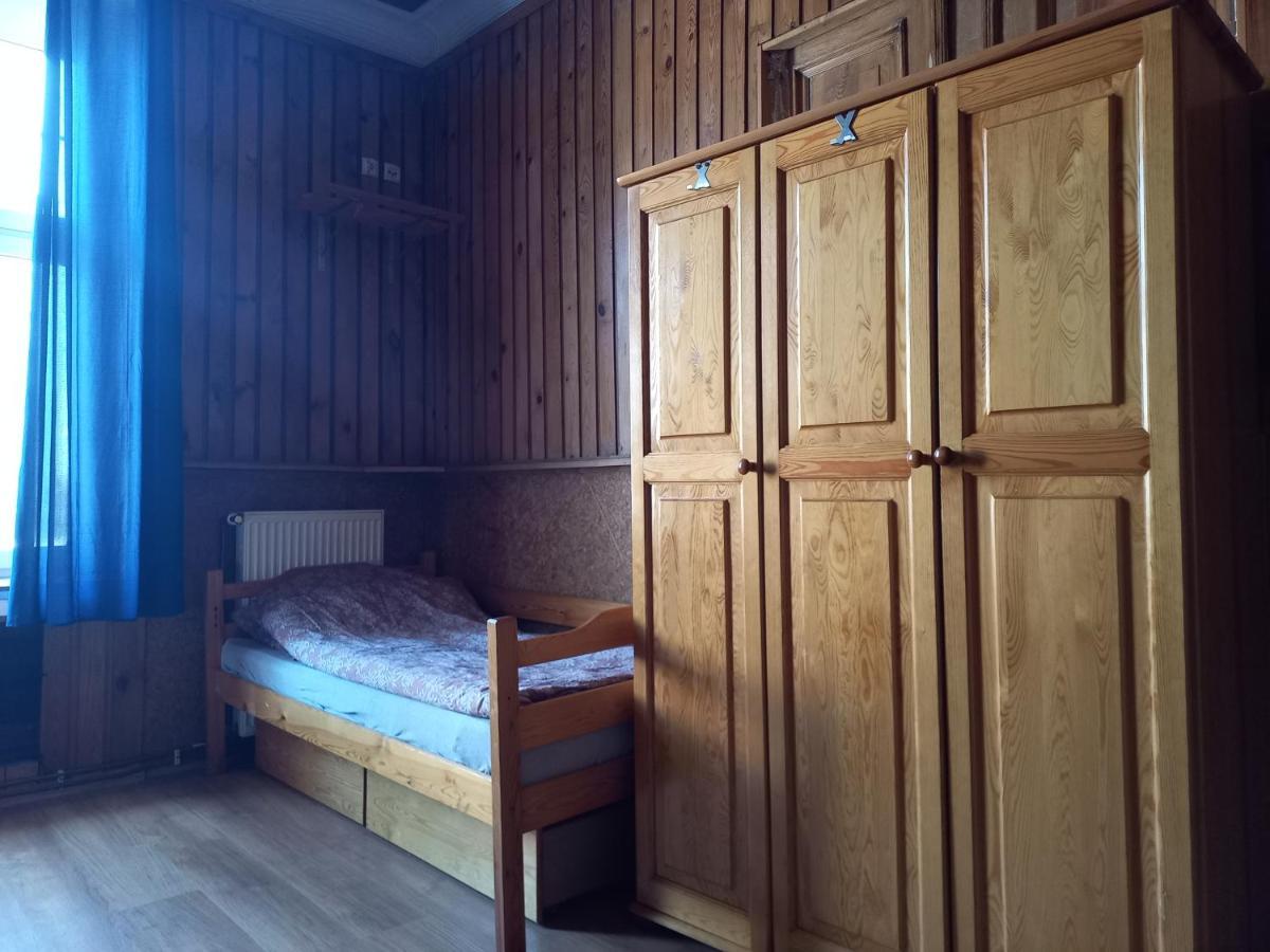 Pokoj 4 Osobowy W Centrum Gdanska Z Aneksem Kuchennym Rooms To Let Экстерьер фото
